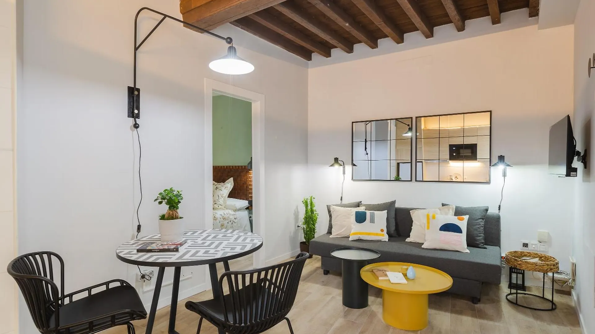 Quiet Apartment In The Center Malaga