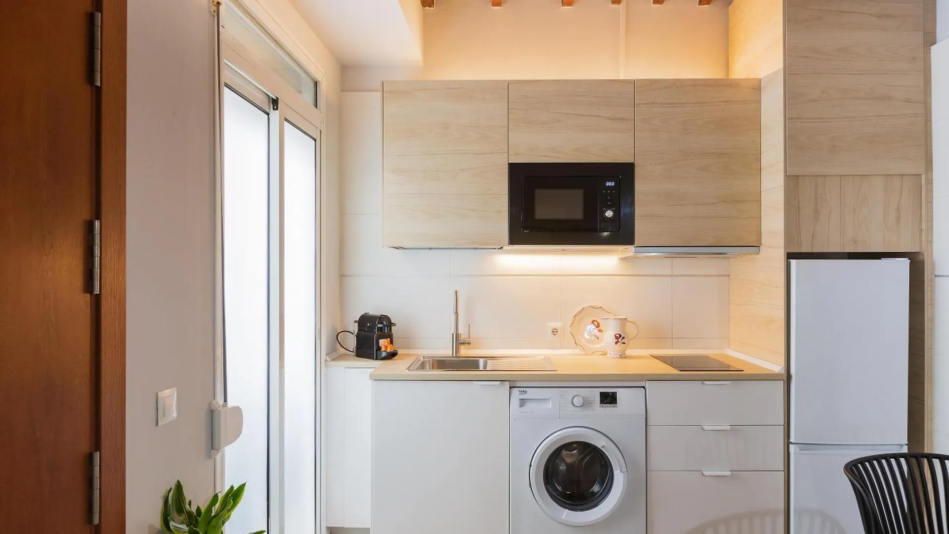 Quiet Apartment In The Center Malaga Spain