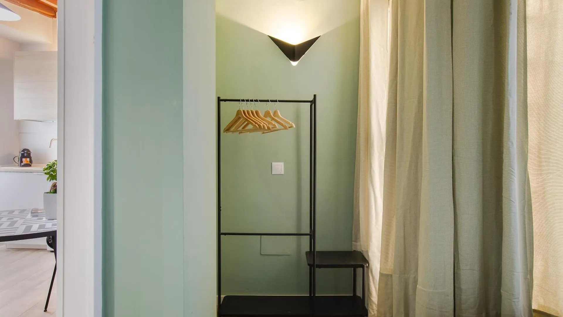 Quiet Apartment In The Center Malaga