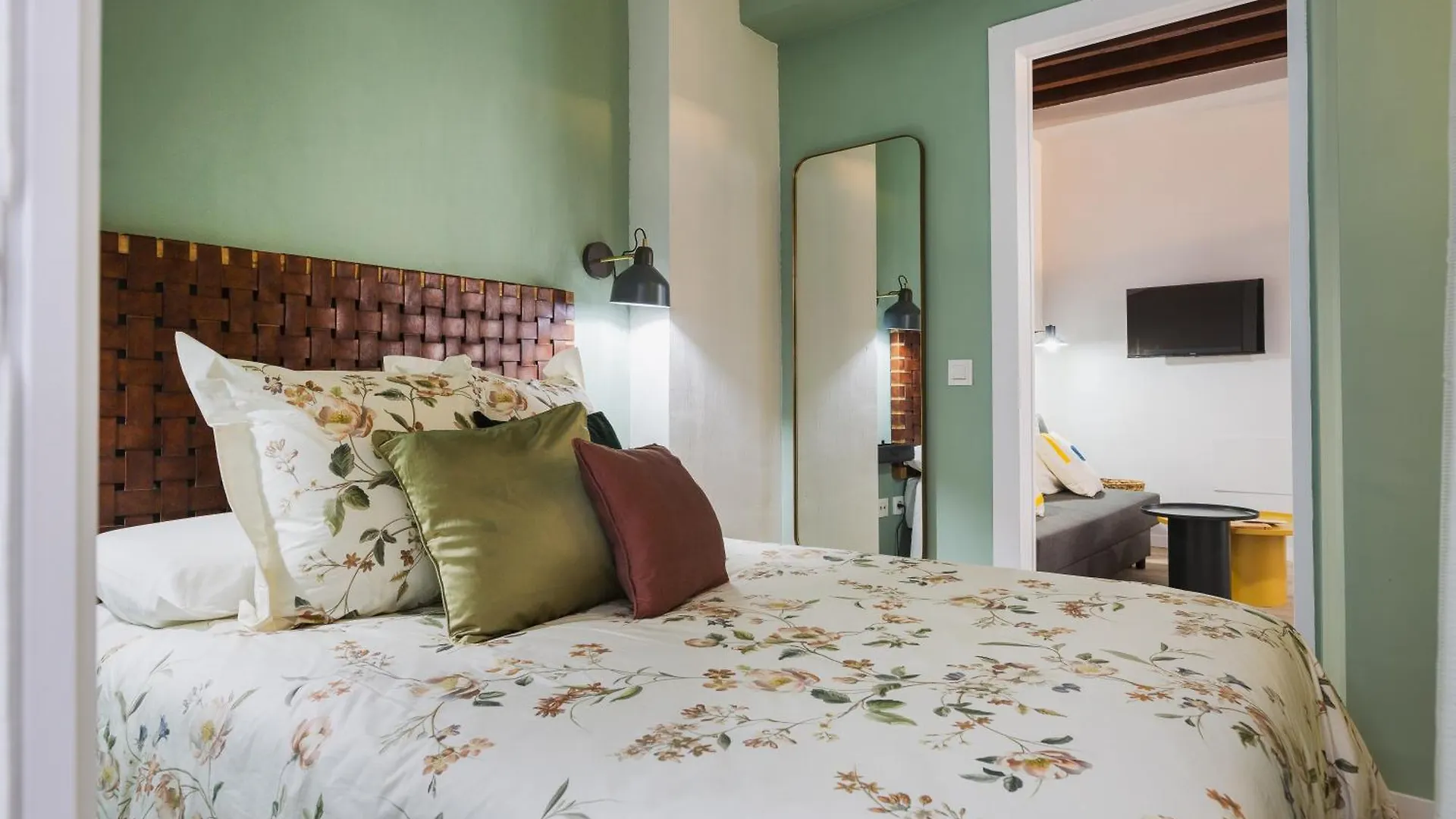 Quiet Apartment In The Center 马拉加 0*,